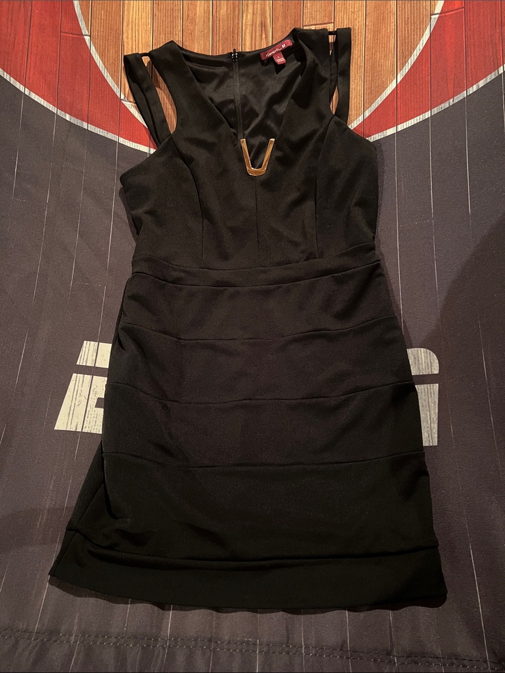 Women’s Black Sleeveless Cocktail Dress with V-Neck Accent